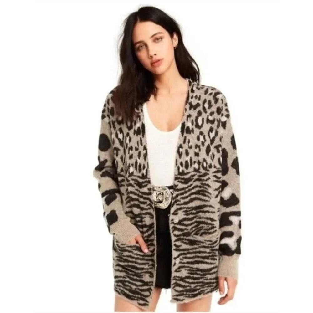Wildfox‎ Oversized Wool blend Animal Print Cardigan
